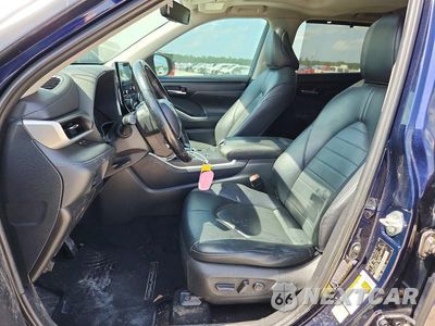 Zdjęcie 7 z 13 samochodu: 2020 TOYOTA HIGHLANDER HYBRID XLE VIN:5TDGARAH0LS500214 - miniatura
