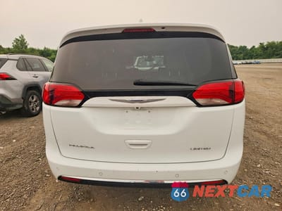 Zdjęcie 6 z 13 samochodu: 2020 CHRYSLER PACIFICA LIMITED VIN:2C4RC1GG8LR276010 - miniatura