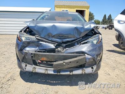 Piąte zdjęcie samochodu w środku: 2018 TOYOTA COROLLA LE VIN:5YFBURHE4JP833874 - miniatura