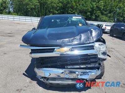 Piąte zdjęcie samochodu w środku: 2023 CHEVROLET SILVERADO K1500 LT VIN:1GCUDDED1PZ299903 - miniatura