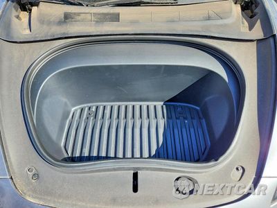 Zdjęcie 12 z 14 samochodu: 2025 TESLA MODEL 3 VIN:5YJ3E1EB0SF996757 - miniatura