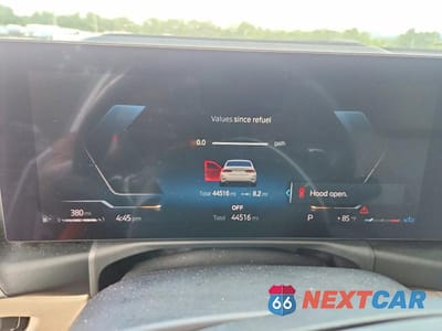 Zdjęcie 9 z 12 samochodu: 2023 BMW 330I VIN:3MW69FF01P8C92572 - miniatura