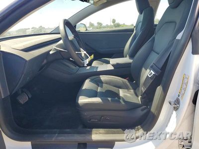 Zdjęcie 7 z 13 samochodu: 2025 TESLA MODEL 3 VIN:5YJ3E1EA0SF075968 - miniatura