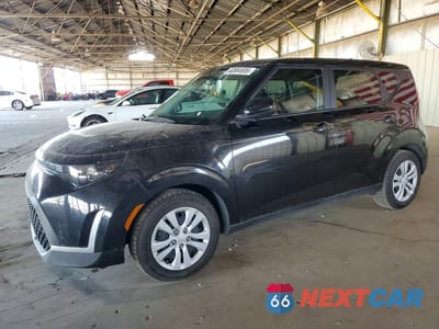 2024 KIA SOUL LX KNDJ23AU7R7237364 - główne zdjęcie licytacji z USA - miniatura
