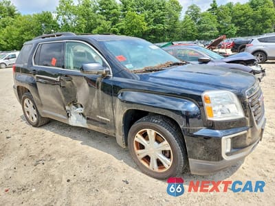 Czwarte zdjęcie samochodu z boku: 2017 GMC TERRAIN SLE VIN:2GKFLTEKXH6339577 - miniatura