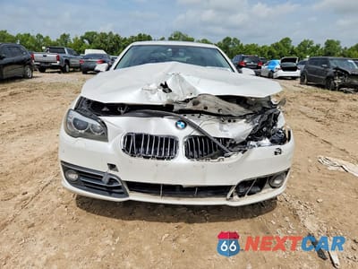 Piąte zdjęcie samochodu w środku: 2015 BMW 528 I VIN:WBA5A5C59FD519778 - miniatura