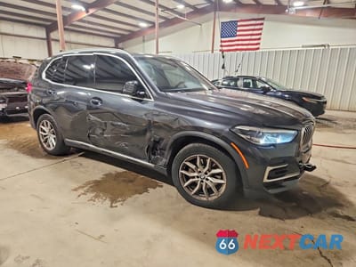 Czwarte zdjęcie samochodu z boku: 2022 BMW X5 XDRIVE40I VIN:5UXCR6C08N9M67251 - miniatura
