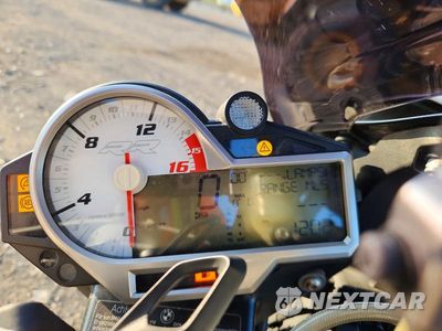 Zdjęcie 7 z 10 samochodu: 2016 BMW S 1000 RR VIN:WB10D2102GZ354023 - miniatura
