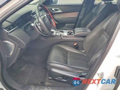 Zdjęcie 7 z 13 samochodu: 2018 LAND ROVER RANGE ROVER VELAR R-DYNAMIC SE VIN:SALYL2RV2JA700692 - miniatura