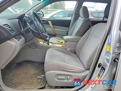 Zdjęcie 7 z 14 samochodu: 2010 TOYOTA HIGHLANDER HYBRID VIN:JTEBW3EH4A2043054 - miniatura