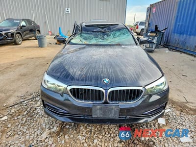 Piąte zdjęcie samochodu w środku: 2018 BMW 540 XI VIN:WBAJE7C55JG892225 - miniatura