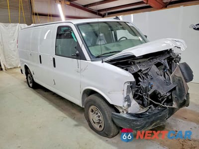 Czwarte zdjęcie samochodu z boku: 2024 CHEVROLET EXPRESS 2500 CARGO DELIVERY VAN VIN:1GCWGAFP5R1237123 - miniatura