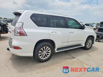 Trzecie zdjęcie samochodu z tyłu: 2016 LEXUS GX 460 VIN:JTJBM7FX2G5134948 - miniatura