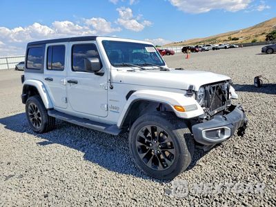 Czwarte zdjęcie samochodu z boku: 2021 JEEP WRANGLER UNLIMITED SAHARA 4XE VIN:1C4JJXP68MW766078 - miniatura