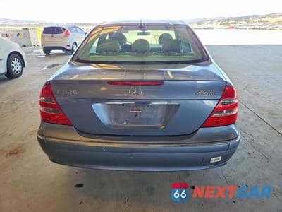 Zdjęcie 6 z 12 samochodu: 2004 MERCEDES-BENZ E 320 4MATIC VIN:WDBUF82J24X111293 - miniatura