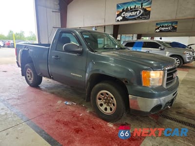 Czwarte zdjęcie samochodu z boku: 2011 GMC SIERRA K1500 VIN:1GTN2TEAXBZ391398 - miniatura