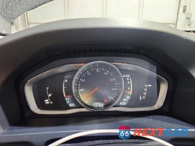 Zdjęcie 9 z 12 samochodu: 2015 VOLVO V60 CROSS COUNTRY PREMIER VIN:YV4612HK4F1001516 - miniatura