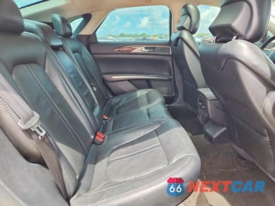 Zdjęcie 10 z 12 samochodu: 2016 LINCOLN MKZ HYBRID VIN:3LN6L2LU7GR622192 - miniatura