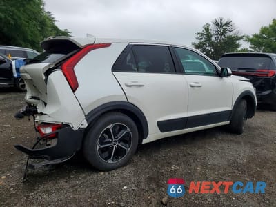 Trzecie zdjęcie samochodu z tyłu: 2026 KIA NIRO LX VIN:KNDCP3LE4T5325081 - miniatura