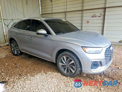 Czwarte zdjęcie samochodu z boku: 2022 AUDI Q5 SPORTBACK PRM PLS 45 VIN:WA15AAFYXN2120755 - miniatura
