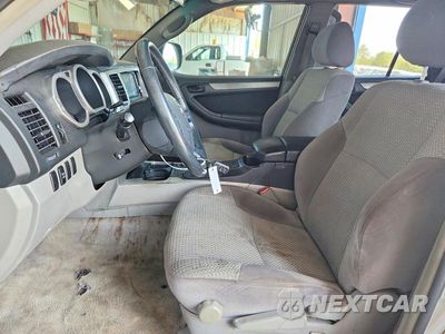 Zdjęcie 7 z 13 samochodu: 2005 TOYOTA 4RUNNER SR5 VIN:JTEBU14R658043984 - miniatura