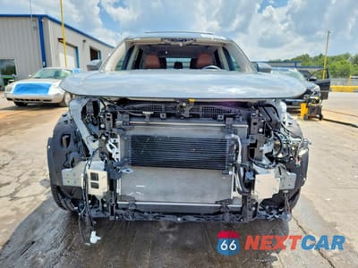 Piąte zdjęcie samochodu w środku: 2024 NISSAN PATHFINDER PLATINUM VIN:5N1DR3DK8RC259394 - miniatura