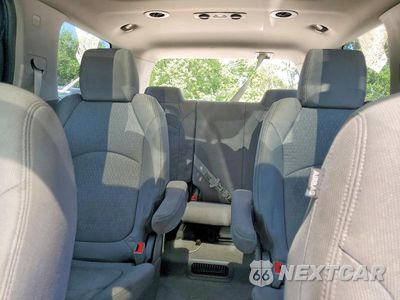 Zdjęcie 10 z 14 samochodu: 2016 GMC ACADIA SLE VIN:1GKKVPKD7GJ193579 - miniatura
