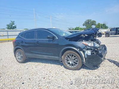Czwarte zdjęcie samochodu z boku: 2017 NISSAN ROGUE SPORT SL VIN:JN1BJ1CR7HW108519 - miniatura