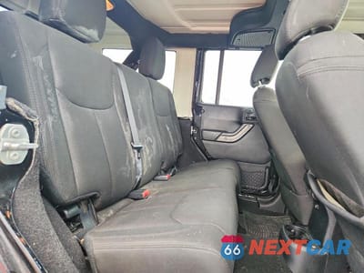 Zdjęcie 11 z 13 samochodu: 2016 JEEP WRANGLER UNLIMITED SPORT VIN:1C4BJWDG8GL263880 - miniatura