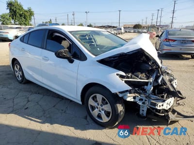 Czwarte zdjęcie samochodu z boku: 2017 CHEVROLET CRUZE LS VIN:1G1BC5SM8H7149684 - miniatura