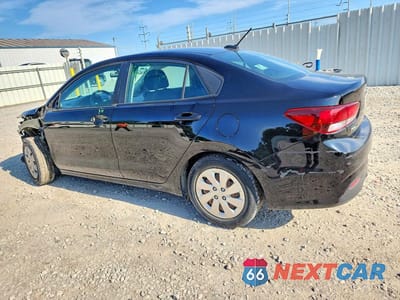 Drugie zdjęcie samochodu z przodu: 2018 KIA RIO LX VIN:3KPA24AB5JE065540 - miniatura