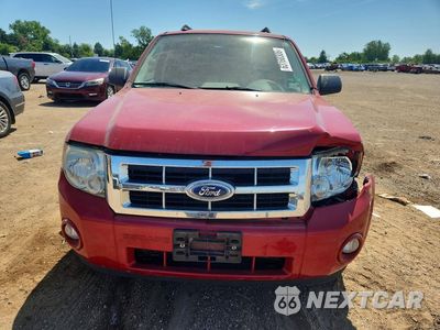Piąte zdjęcie samochodu w środku: 2010 FORD ESCAPE XLT VIN:1FMCU9DG7AKC63987 - miniatura