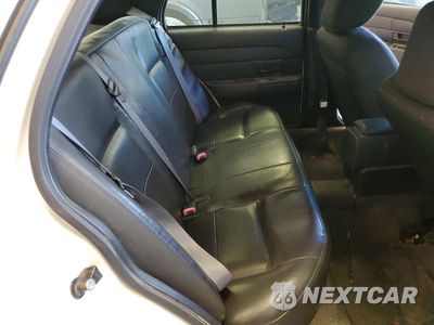 Zdjęcie 10 z 12 samochodu: 2009 FORD CROWN VICTORIA POLICE INTERCEPTOR VIN:2FAHP71V39X149024 - miniatura
