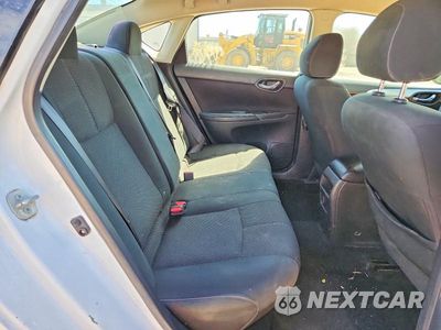 Zdjęcie 10 z 12 samochodu: 2018 NISSAN SENTRA S VIN:3N1AB7AP0JY248133 - miniatura
