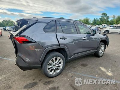 Trzecie zdjęcie samochodu z tyłu: 2019 TOYOTA RAV4 LIMITED VIN:JTMN1RFV0KD517613 - miniatura