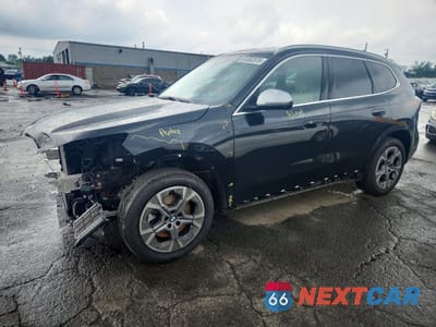 2023 BMW X1 XDRIVE28I WBX73EF01P5W55813 - główne zdjęcie licytacji z USA - miniatura