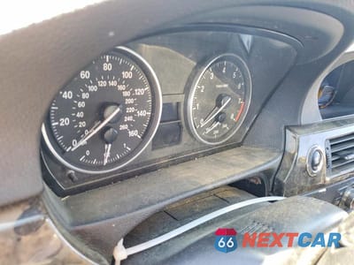 Zdjęcie 9 z 12 samochodu: 2007 BMW 335 I VIN:WBAWL73567PX48221 - miniatura