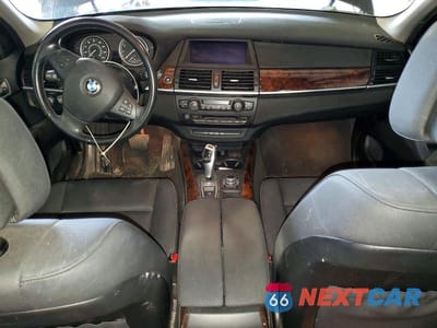 Zdjęcie 8 z 13 samochodu: 2013 BMW X5 XDRIVE35I VIN:5UXZV4C58D0E12326 - miniatura