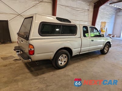 Trzecie zdjęcie samochodu z tyłu: 2001 TOYOTA TACOMA XTRACAB VIN:5TEVL52N71Z732260 - miniatura