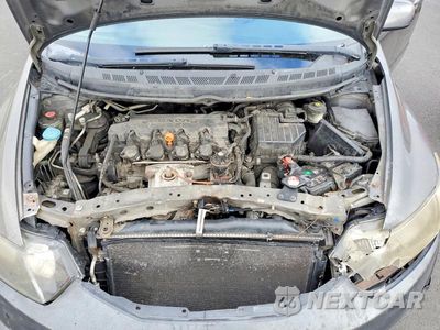 Zdjęcie 11 z 12 samochodu: 2010 HONDA CIVIC LX VIN:2HGFG1B6XAH538023 - miniatura