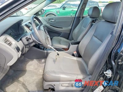 Zdjęcie 7 z 12 samochodu: 2002 HONDA ACCORD EX VIN:1HGCG16552A064132 - miniatura