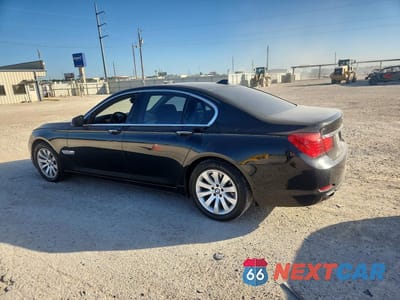 Drugie zdjęcie samochodu z przodu: 2010 BMW 750 I XDRIVE VIN:WBAKC6C54AC393699 - miniatura