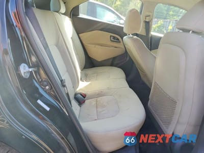 Zdjęcie 10 z 12 samochodu: 2013 KIA RIO LX VIN:KNADM5A31D6288686 - miniatura