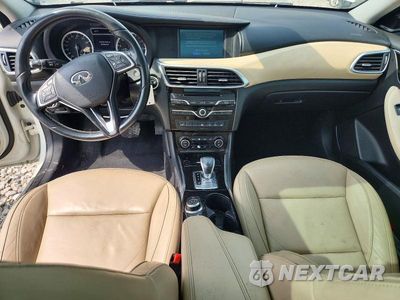 Zdjęcie 8 z 13 samochodu: 2017 INFINITI QX30 PREMIUM VIN:SJKCH5CR3HA038323 - miniatura