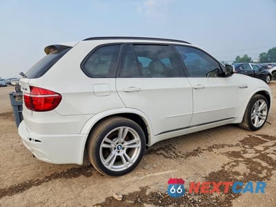 Trzecie zdjęcie samochodu z tyłu: 2012 BMW X5 M VIN:5YMGY0C54CLK27295 - miniatura