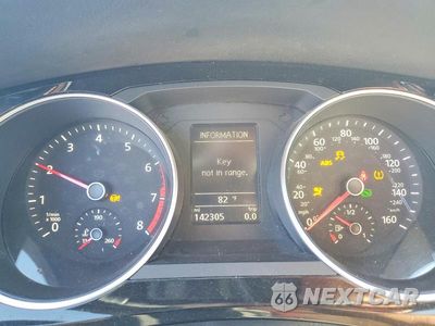 Zdjęcie 9 z 12 samochodu: 2016 VOLKSWAGEN JETTA SPORT VIN:3VWD17AJ8GM401038 - miniatura