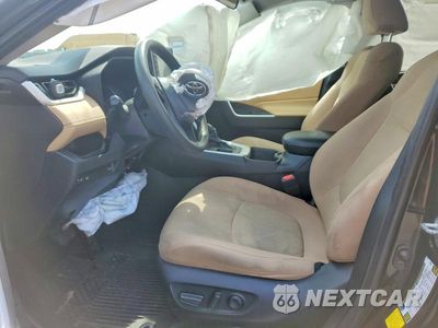 Zdjęcie 7 z 13 samochodu: 2022 TOYOTA RAV4 XLE VIN:2T3W1RFV3NW232982 - miniatura