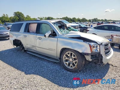Czwarte zdjęcie samochodu z boku: 2017 GMC YUKON XL C1500 SLT VIN:1GKS1GKC4HR249905 - miniatura