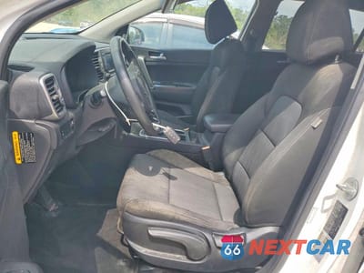 Zdjęcie 7 z 13 samochodu: 2017 KIA SPORTAGE LX VIN:KNDPM3ACXH7214042 - miniatura