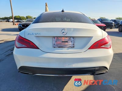 Zdjęcie 6 z 12 samochodu: 2017 MERCEDES-BENZ CLA 250 VIN:WDDSJ4EB3HN428091 - miniatura